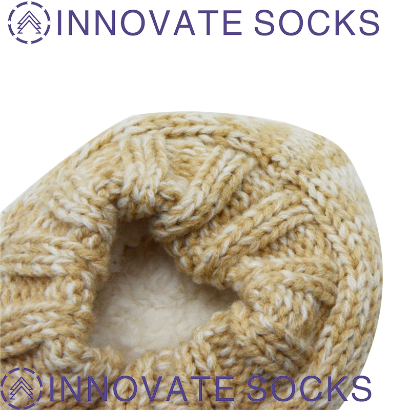 Brei binnenhuisschoenen met 3D oren Fuzzy Cozy Sock